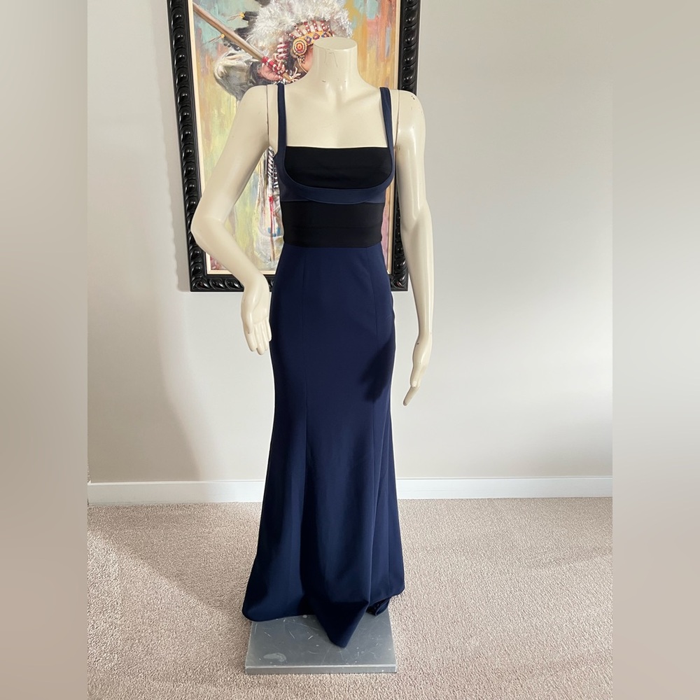 NWT BCBGMaxAzria “Arabella” Gown – Navy/Black – Size 0 - Picture 6 of 14